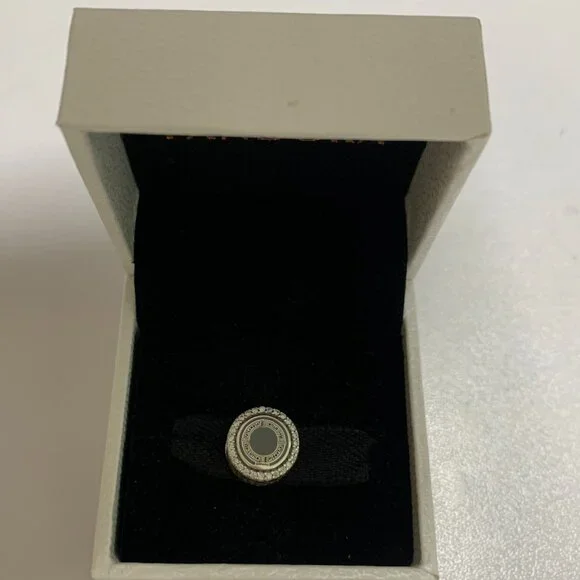 PANDORA Disney Charm Steamboat Willie Charm Bead Pendant - Picture 4 of 4